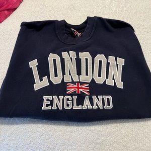VINTAGE LONDON CREWNECK